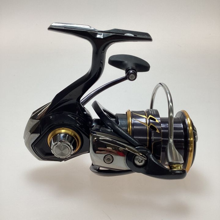 DAIWA ダイワ 釣り用品 リール スピニングリール 21カルディアLT3000-CXH 3063190｜中古｜なんでもリサイクルビッグバン