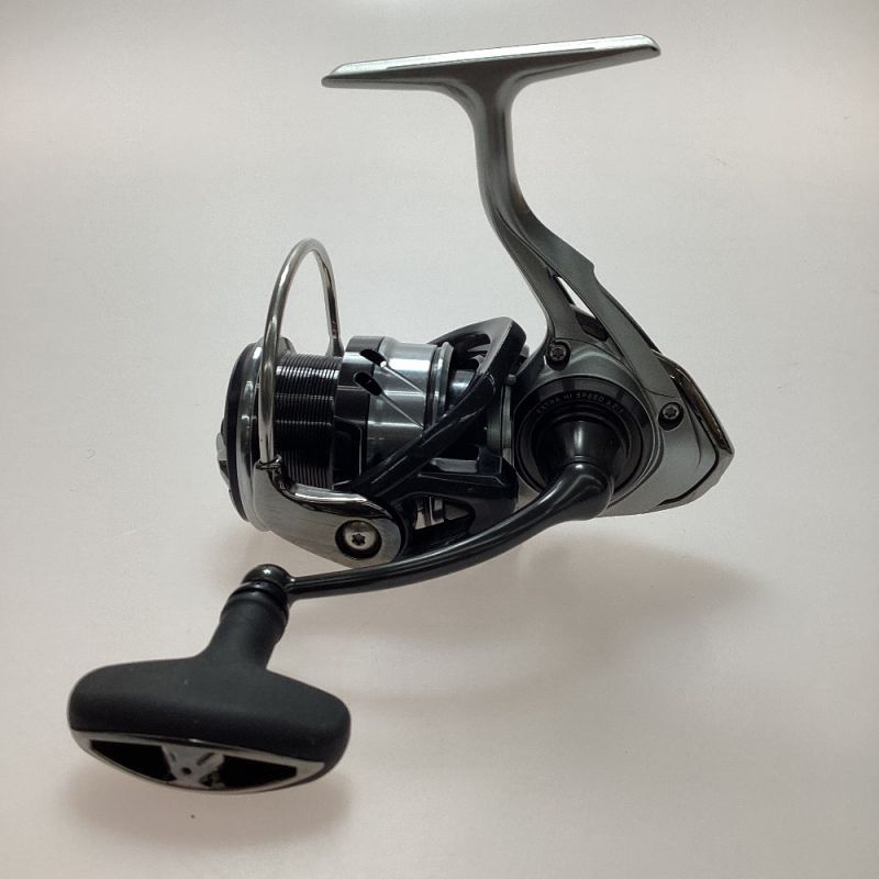 中古】 DAIWA ダイワ 釣り用品 リール スピニングリール 18カルディア