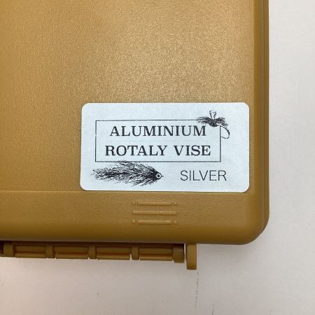   釣り用品 釣り小物 フライバイス 程度B アルミニウムロータリーバイス シルバー