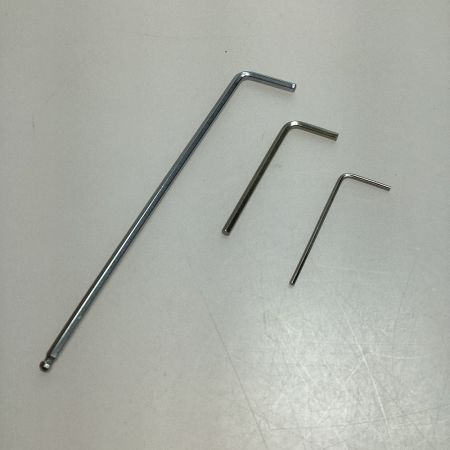   釣り用品 釣り小物 フライバイス 程度B アルミニウムロータリーバイス シルバー