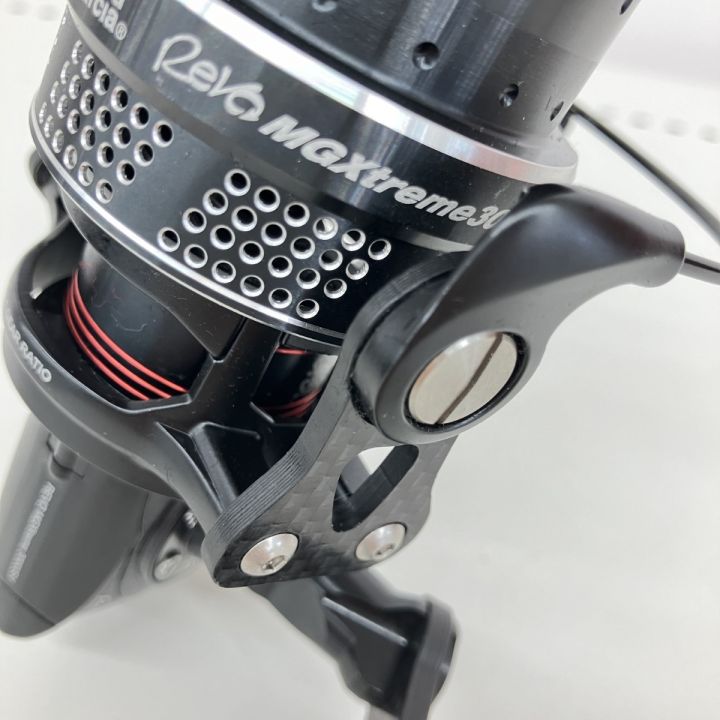 σσ Abu Garcia アブガルシア リール スピニングリール 程度B ソフト