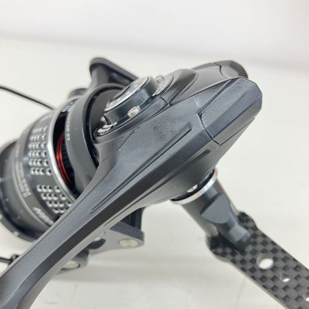 σσ Abu Garcia アブガルシア  リール スピニングリール 程度B ソフトケース・取説・替ハンドル付 レボ エムジーエクストリーム 2000SH