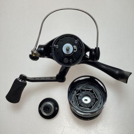  Abu Garcia アブガルシア 釣り用品 リール スピニングリール 程度A レボ MGX 2500SH