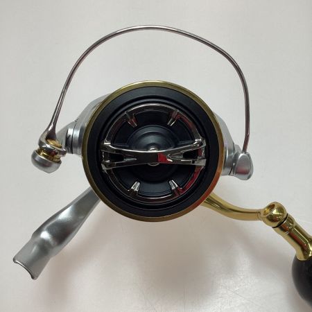  SHIMANO シマノ 釣り用品 リール スピニングリール キズ、ごり感有 程度BC 18ストラディックSW 5000PG 03897