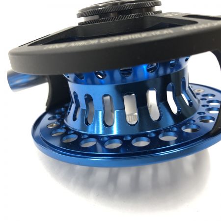 σσ TIEMCO ティムコ フライリール オラクル VLA IV