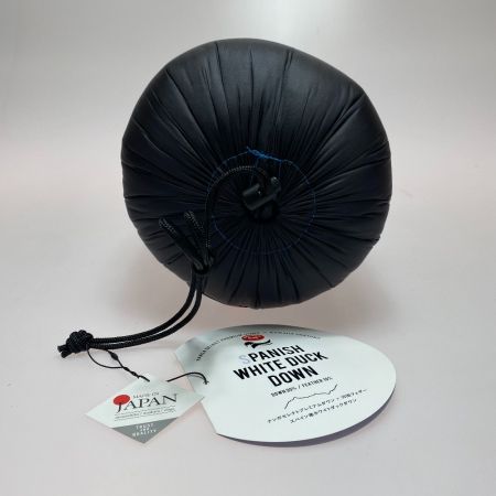  NANGA ナンガ 『ドラえもん』 ナンガ スリーピングバッグ　マミー型シュラフ　寝袋　キャンプ A55313004