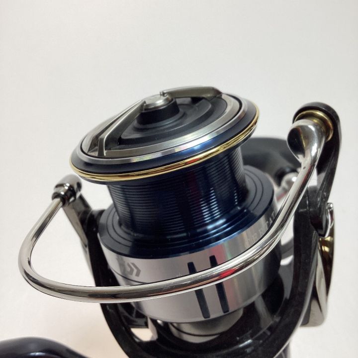 19セルテートLT4000CXH スピニングリール ダイワ DAIWA 00060053 釣り用品 リール  スピニングリール｜中古｜なんでもリサイクルビッグバン