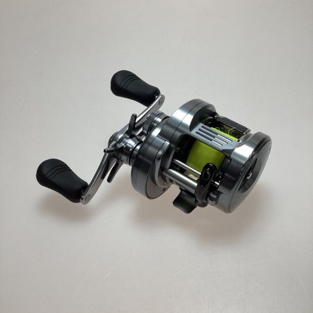  SHIMANO シマノ ベイトリール 19カルカッタコンクエストDC200右巻 程度A