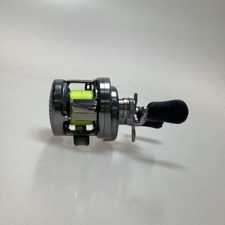  SHIMANO シマノ ベイトリール 19カルカッタコンクエストDC200右巻 程度A