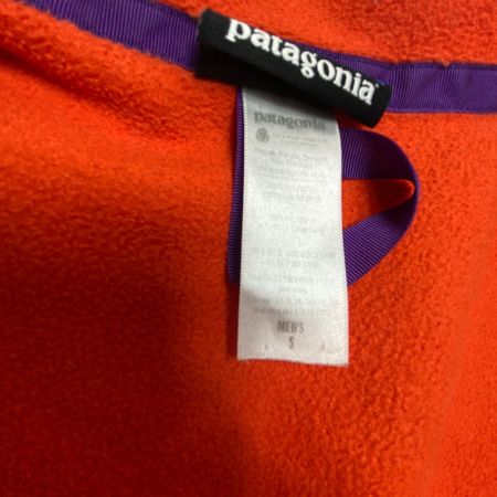  Patagonia パタゴニア ★ カーステンスフリースベスト★ ベスト  メンズ衣料 25680FA13 オレンジ