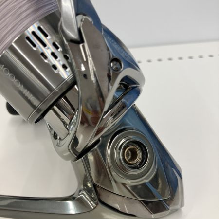 SHIMANO シマノ  SHIMANO 03810  18ステラ 4000MHG　箱有り　替えハンドル有　リールスタンド付き 03810 純正ハンドルキャップ無　リールスタンド付き
