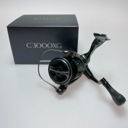 §§ 043924 スピニングリール  22ステラ C3000XG フィッシング　釣り用品 Bランク