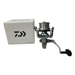 σσ DAIWA ダイワ 18グランドサーフ 25 15PE 059400 Bランク