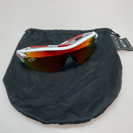  OAKLEY オークリー 服飾雑貨 サングラス OAKLEY 程度C レッド×ホワイト OO9206-4638 袋付 キズ有 RADARLOCK OO9206-4638 レッド×ホワイト
