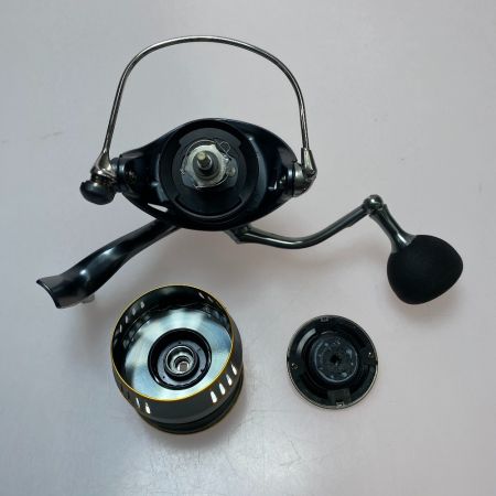  DAIWA ダイワ 23エアリティ LT5000D-CXH 061137 スピニングリール 程度C