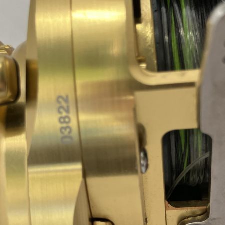  SHIMANO シマノ ベイトリール 18オシアコンクエストCT 301HG 本体のみ 03822