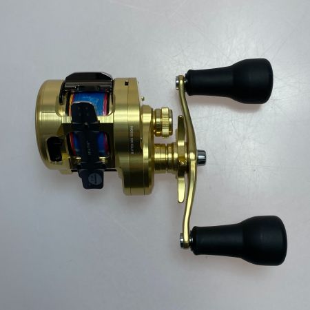  SHIMANO シマノ 23カルカッタコンクエストMD 300XGLH 右ハンドル 045935 ベイトリール 程度A 箱付