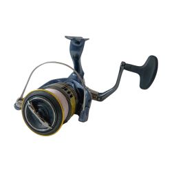 SHIMANO シマノ スピニングリール 21アルテグラ 4000 043351 本体のみ Bランク