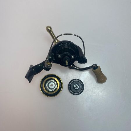  SHIMANO シマノ SHIMANO シマノ 18カーディフCI4+ 1000S  程度B リールスタンド付/純正キャップ無し スピニングリール 03933