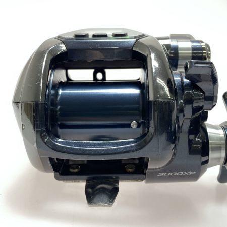  SHIMANO シマノ 17フォースマスター 3000XP  03704 電動リール 本体のみ 程度B
