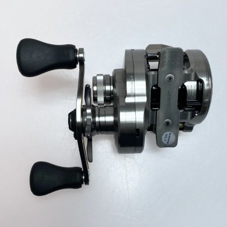  SHIMANO シマノ 23カルカッタコンクエストBFS XGL 045713 ベイトリール 程度AB 箱、袋、純正スプール アベイルスプール