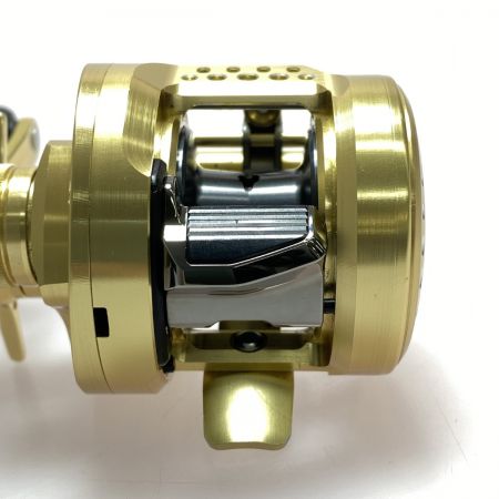  SHIMANO シマノ 21カルカッタコンクエスト 101HG 04237 ベイトリール 程度AB 箱付