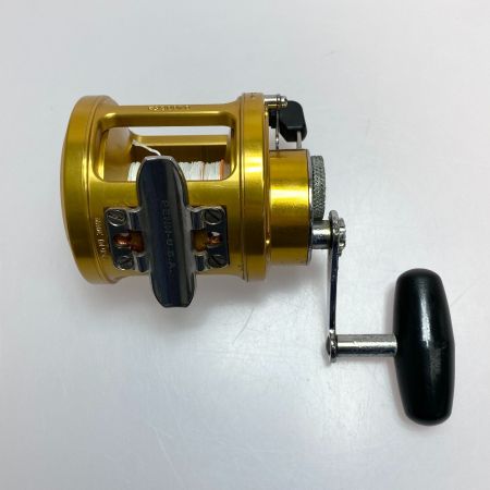  PENN インターナショナル2 12LT 両軸リール 程度B