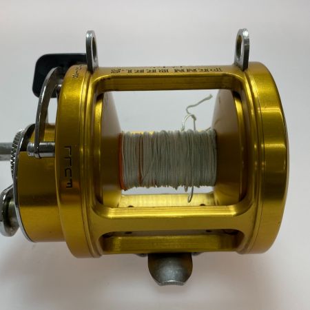  PENN インターナショナル2 12LT 両軸リール 程度B