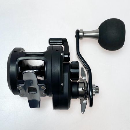  DAIWA ダイワ 19キャタリナ 15H 右巻き 000630050 ベイトリール 程度C 