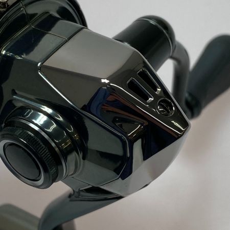  SHIMANO シマノ 22ステラ C2000SHG 043849 スピニングリール 未使用品(S)