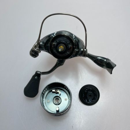  SHIMANO シマノ 22ステラ C2000SHG 043849 スピニングリール 未使用品(S)