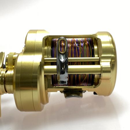  SHIMANO シマノ 23カルカッタコンクエストMD 400XG 右ハンドル 045959 ベイトリール 程度B