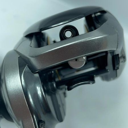 SHIMANO シマノ ベイトリール 13メタニウム HG 03046 本体のみ