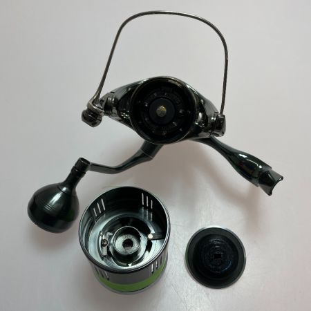  SHIMANO シマノ 22ステラC5000XG 043979 スピニングリール 程度A 箱付