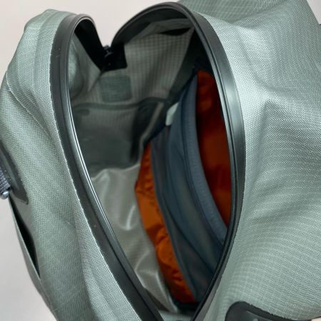  SIMMS フィッシングバッグ ドライクリーク 程度B グレー