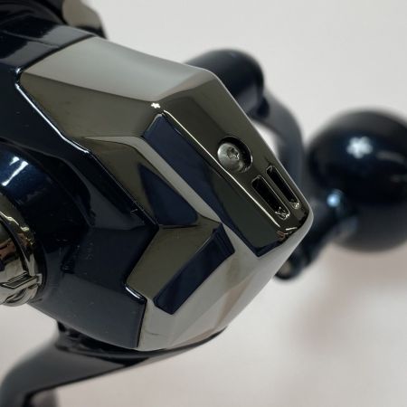  SHIMANO シマノ 24ストラディック SW4000HG 047373 スピニングリール 程度A 箱付