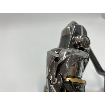 SHIMANO シマノ スピニングリール 20ツインパワー C3000MHG 04141