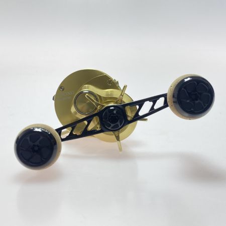  SHIMANO シマノ 22カルカッタコンクエスト 200XG 044402 ベイトリール 程度B 箱付