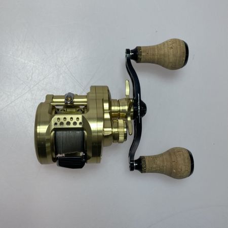 SHIMANO シマノ 22カルカッタコンクエスト 200XG 044402 ベイトリール 程度B 箱付