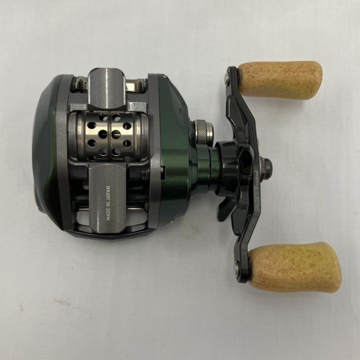 DAIWA ダイワ ベイトリール 18アルファス AIR ストリームカスタム 本体