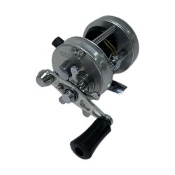 §§ Abu Garcia アブガルシア アンバサダー2500C IAR 両軸リール パーツ欠品 ジャンク品(D) Dランク