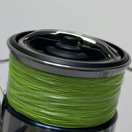  SHIMANO シマノ 23ストラディック C3000HG 045850 スピニングリール 程度AB 箱付き