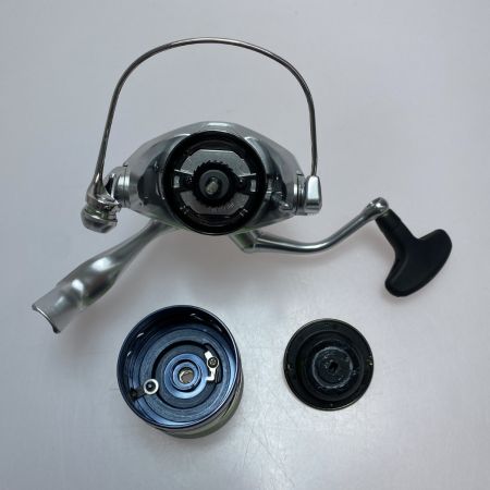  SHIMANO シマノ 23ストラディック C3000HG 045850 スピニングリール 程度AB 箱付き