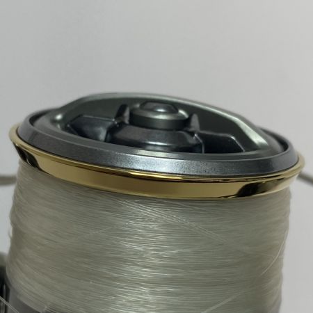  SHIMANO シマノ 18ステラ C3000MHG 03806 スピニングリール 程度B 袋付 使用感有