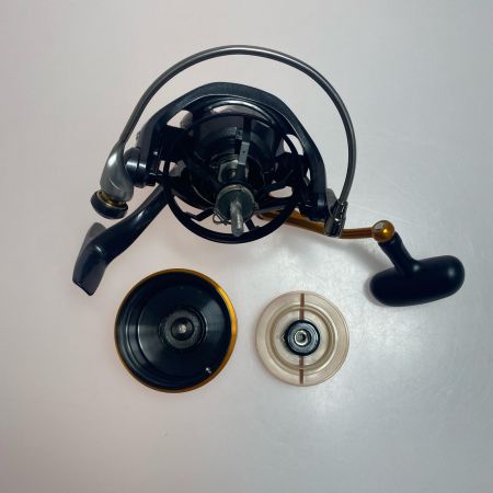  DAIWA ダイワ 9キャスティズム 25 15PE 程度B スピニングリール 067201