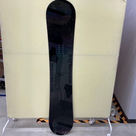 011artistic ゼロワンワンアーティスティック スノーボード 148.5cm 18-19 DSL ﾀﾞﾌﾞﾙｽﾋﾟﾝ ﾘﾐﾃｯﾄﾞｴﾃﾞｨｼｮﾝ ブラック