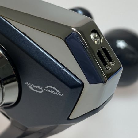  SHIMANO シマノ 20ストラディックSW 6000HG 04246 スピニングリール 程度AB 箱有