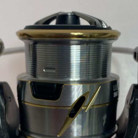  DAIWA ダイワ スピニングリール DAIWA 60201 20ルビアス FC LT2000S-XH ボディキズ 程度B 60201