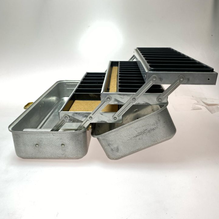 UMCO アムコ タックルボックス 175A - 中古釣り・フィッシング