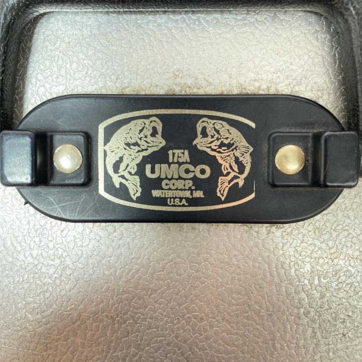 UMCO アムコ タックルボックス 175A - 中古釣り・フィッシング